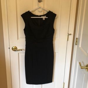 White House black market size 6 fitted dress.